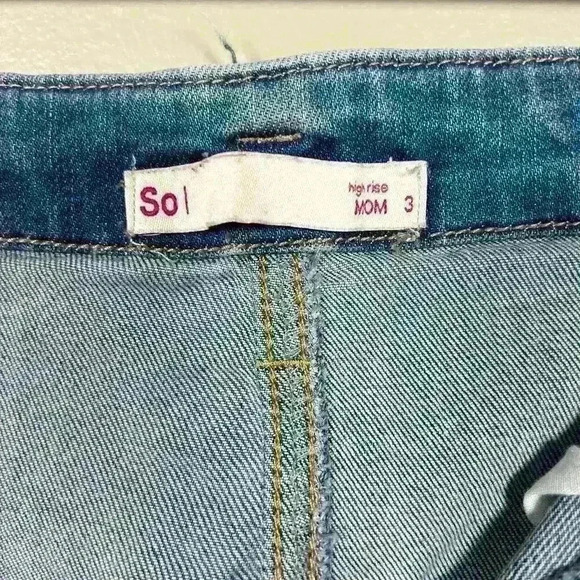 MOM JEANS High Rise Mid Wash Pleat Waistline Soft Straight Leg Women Size 4 - Picture 6 of 9